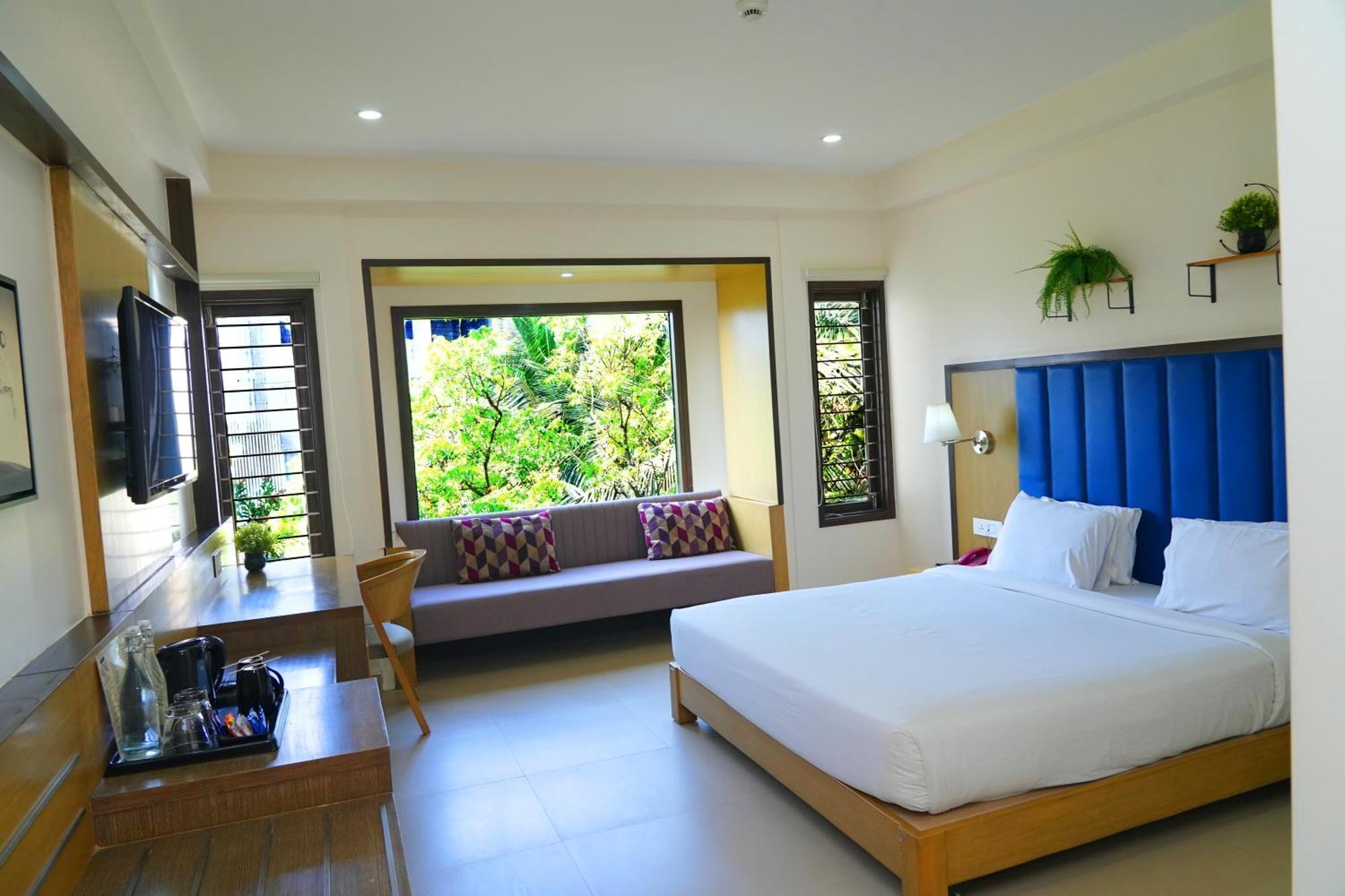 Purple Cloud Hotel Devanahalli エクステリア 写真